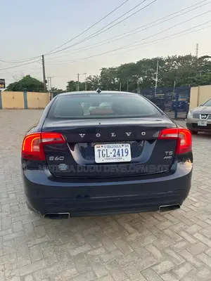 Volvo S60 T5 AWD 2016 Black