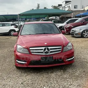 Mercedes-Benz C350 2012 Red