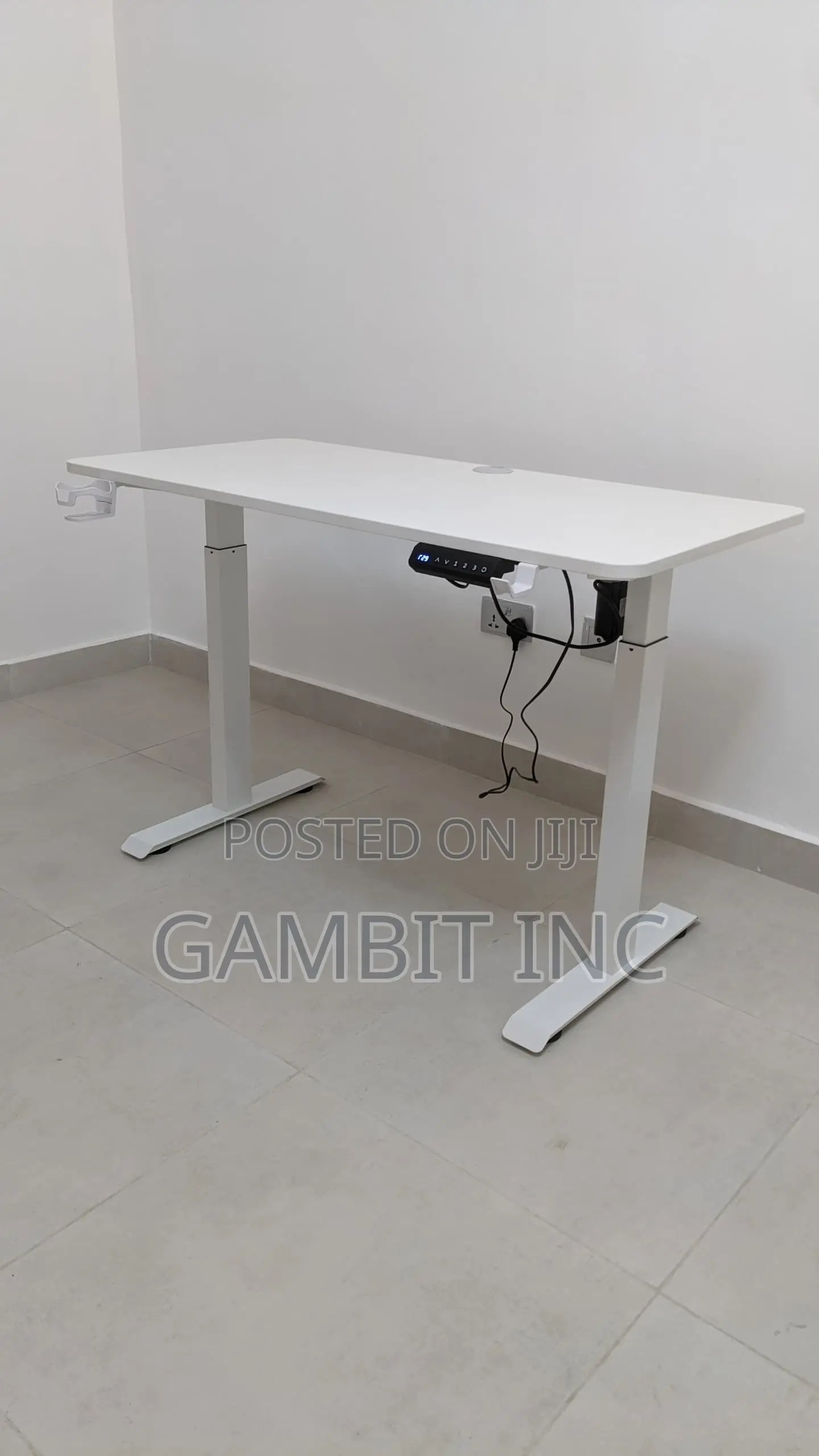 Adjustable Gaming Table