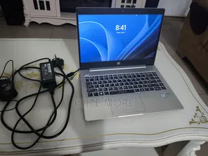 Laptop HP ProBook 440 G6 8GB Intel Core i7 SSHD+SSD 256GB