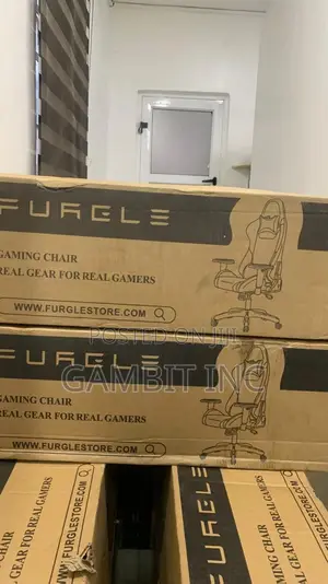 Furgle Gaming Chair With Footrest