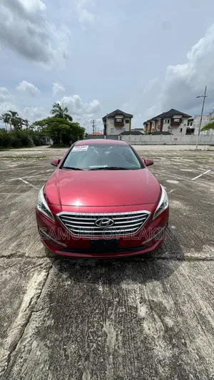 Hyundai Sonata SE 4dr Sedan (2.4L 4cyl 6A) 2015 Red