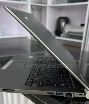 Laptop Toshiba Dynabook R634/M 8GB Intel Core i3 SSD 128GB