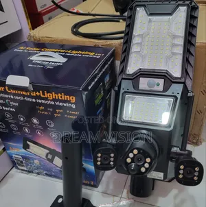 Interesting Triple Lens Solar Street Light With Camera