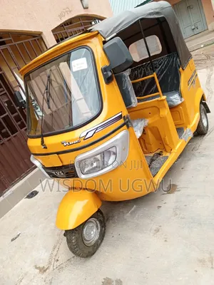 TVS King Deluxe Plus iTouch Start 2021 Yellow