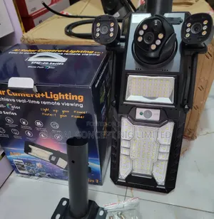 Intelligent Triple Lens Solar Street Light With Camera