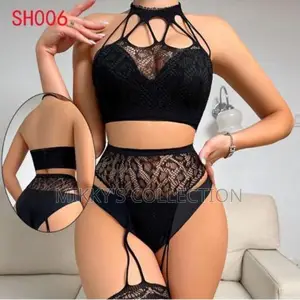Midnight Elegance Lingerie
