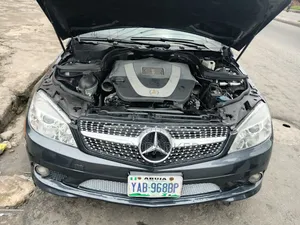 Mercedes-Benz C300 2010 Gray