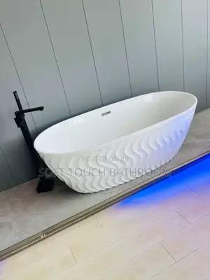 Executive Acrylic Bathtub England Good Quality