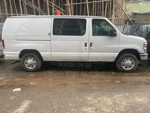 Ford E250 2015 White