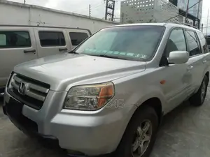 Honda Pilot 2006 Silver