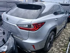 Lexus ES 2018 Silver