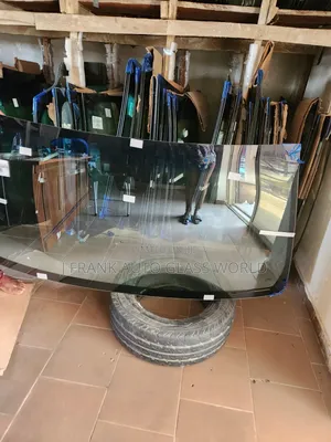 Toyota Land Cruiser 2018 / 2020 Windscreen Glass With Camera