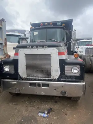 Mack Tipper 24 Valve