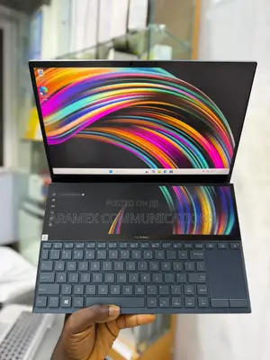 Laptop Asus ZenBook 3 Deluxe UX490UA 16GB Intel Core i7 SSD 1T