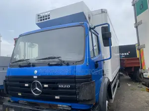 Mercedes Benz 1820 Cooling Van