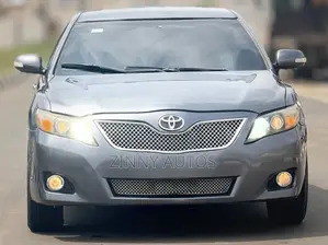 Toyota Camry 2010 Gray