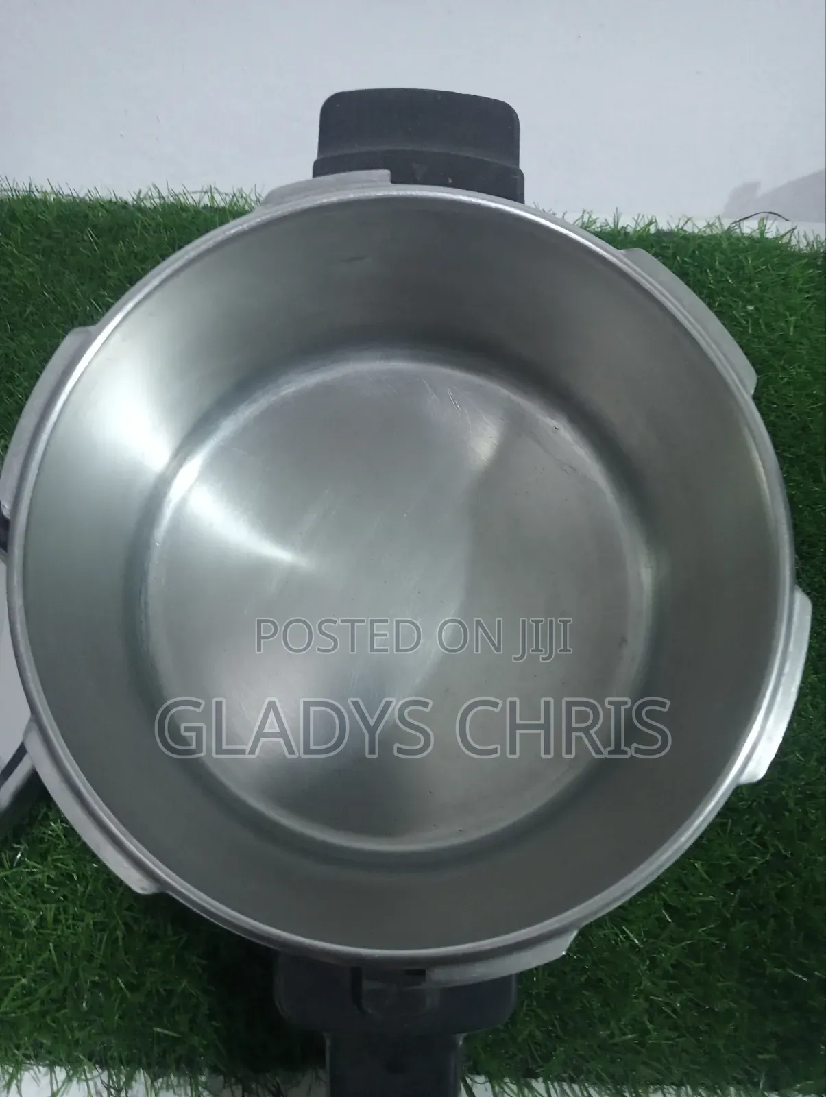 Pressure Pot/Pressure Cooker
