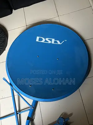 DSTV Decoder With Complete Accessories