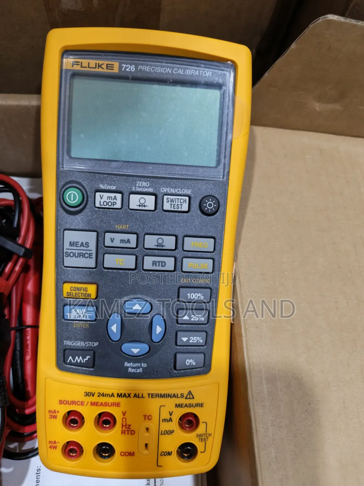 Fluke 726 Precision Calibrator