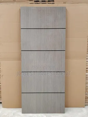 Wooden Door 