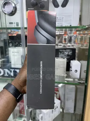 Bose Quietcomfort Headphones