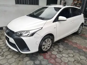 Toyota Yaris 2017 White