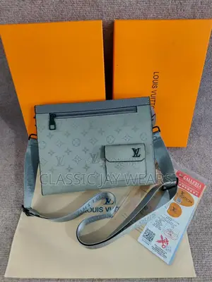 Full Boxed Louis Vuitton Cross Bag