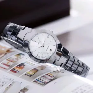 Luxury Small Ladies Wristwatch