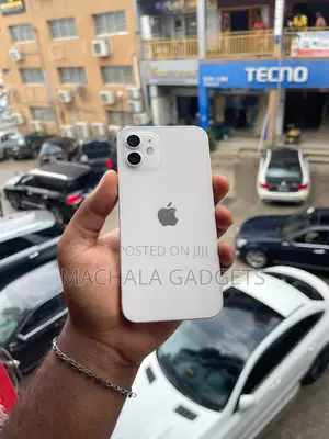 Apple iPhone 12 128 GB White
