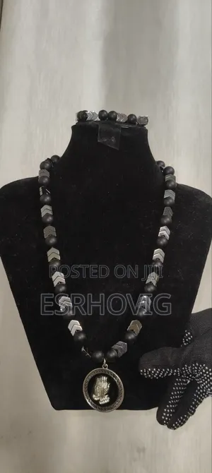 Quality Unique Stone Details Beads