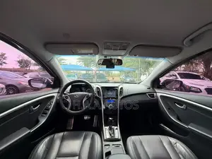 Hyundai Elantra GT 2013 Silver