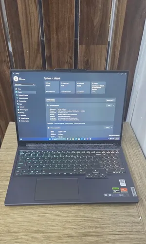 Laptop Lenovo Legion Slim 5 16GB AMD Ryzen 5 SSD 512GB