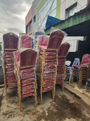 High Quality Advanced Chairs.