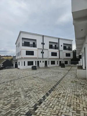 4bdrm Duplex in Kaura for sale