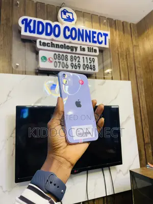 Apple iPhone 11 128 GB Purple