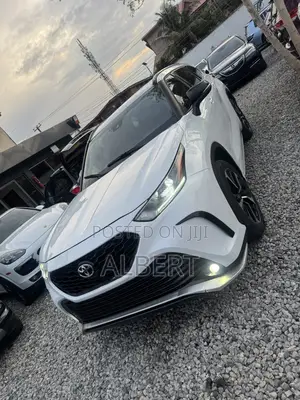 Toyota Highlander XSE 2022 White