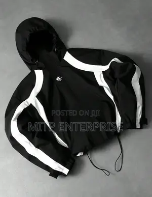 Premium Quality Cropped Windbreaker Jacket
