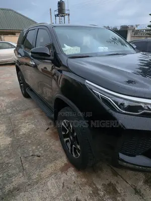 Toyota Fortuner 2.5 D AWD 2023 Black