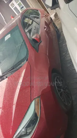 Toyota Corolla 2014 Red