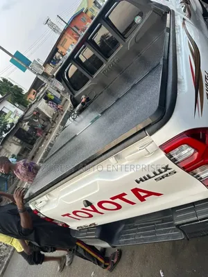 Boot Cover Hilux