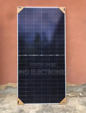 Monocrystalline Half-Cut Solar Panel