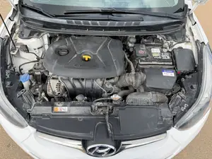 Hyundai Elantra Sport 4dr Sedan (2.0L 4cyl 6A) 2015 White