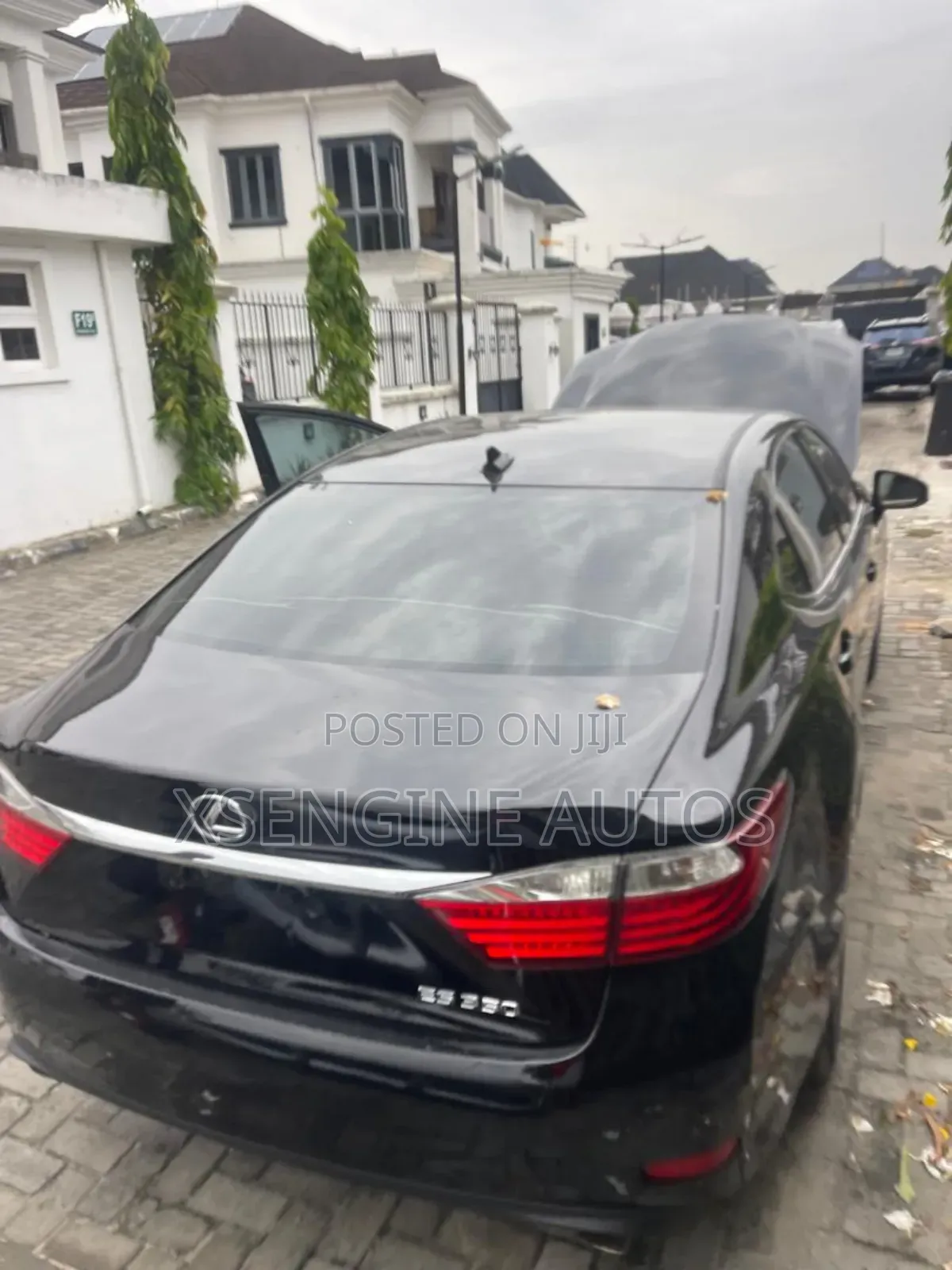 Lexus ES 2014 Black