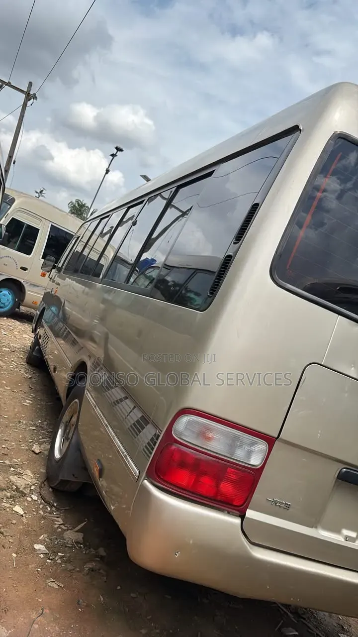 Toyota Coaster 2017 Gold