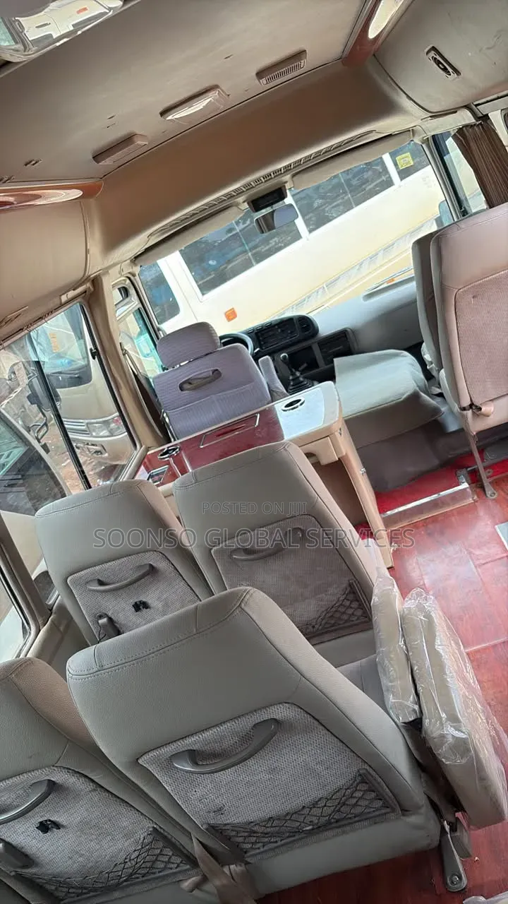 Toyota Coaster 2017 Gold