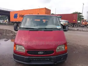 Ford Transit 1997 Red