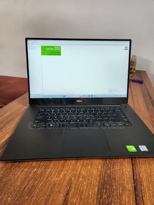 Laptop Dell XPS 15 9550 16GB Intel Core i7 SSD 512GB