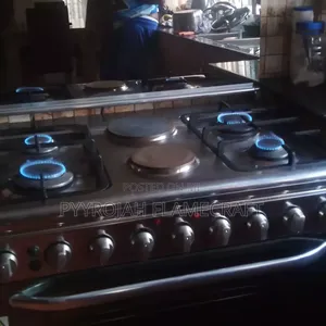 6-Faced Gas Cooker With Oven and Grill