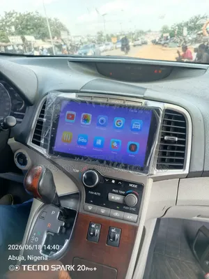 Android Screen for Venza With Reverse Camera and Google Maps